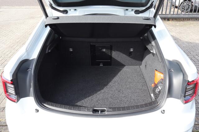 Polestar 2 Long Range Single Motor 78 kWh Pilot pack/Warmtepomp/Stoelverwarming/360 graden camera/Bestuurderstoel met geheugen/Apple carplay/Lane assist/Adaptieve cruisecontrol/Dode hoek assistent