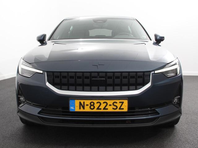 Polestar 2 Standard Range Single Motor 63kWh Climate control Cruise control Panorama dak Parkeersensoren + Camera Trekhaak Voorstoelen verwarmd Apple Carplay/ Android Auto
