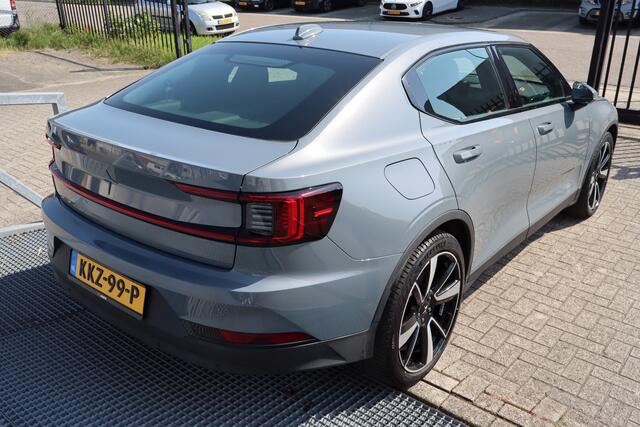 Polestar 2 Standard Range Single Motor 63kWh Apple carplay/Stoelverwarming/Lane assist/Achteruitrijcamera/Elektrische stoel met geheugen/Elektrische kofferklep/Adaptieve cruise control