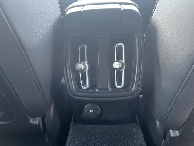 Polestar 2 Standard Range Single Motor 63kWh - Adpt. cruise | Google Maps | 20" LM velgen |