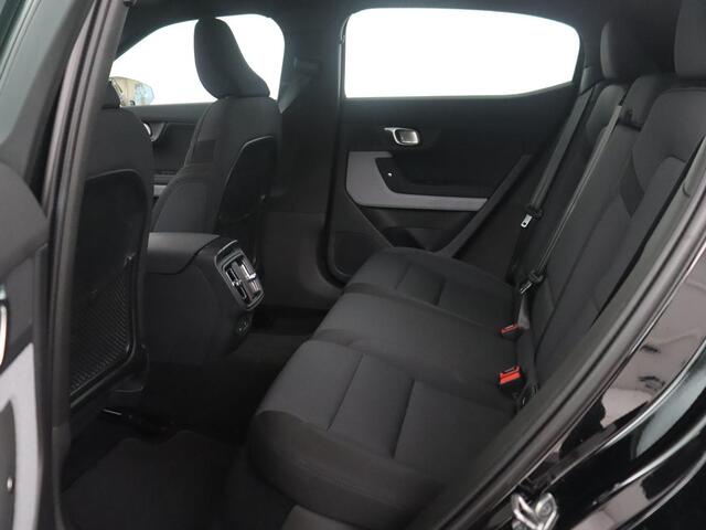 Polestar 2 Long Range Single Motor 78 kWh | SOH 92,1 | Harman Kardon Sound | Stoelverwarming | LED | Camera | Apple Carplay |