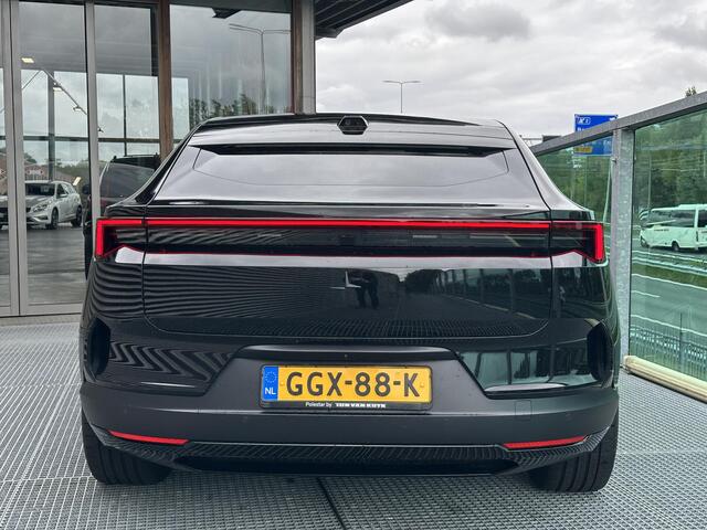 Polestar 4 Long Range Single motor 100 kWh / Pano. dak / Elek. verstelbare voor+achterstoelen / Voor+achterstoelen verwarmd / Harman Kardon / 360 camera /