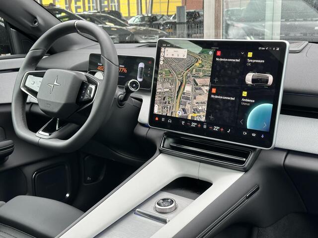 Polestar 4 Long Range Single motor 100 kWh / Pano. dak / Elek. verstelbare voor+achterstoelen / Voor+achterstoelen verwarmd / Harman Kardon / 360 camera /
