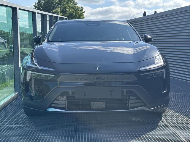 Polestar 4 Long Range Single motor 100 kWh / Pano. dak / Head-up display / Pilot pack / Elek. voorstoelen en achterbank / Stuur + stoelen verwarmd / 360 camera /