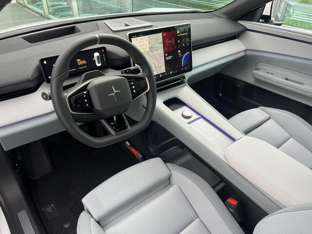 Polestar 4 Long Range Single motor 100 kWh Automaat, Pilot, Plus, 20 inch Aero wielen, Mist tailored knit zinc interieur