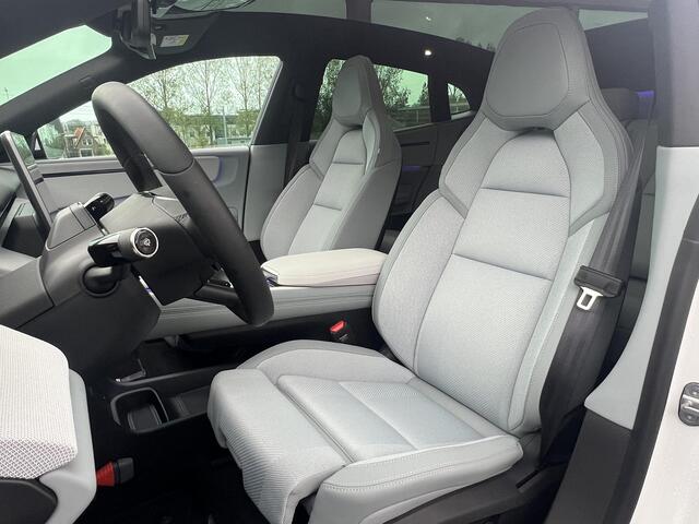 Polestar 4 Long Range Single motor 100 kWh Automaat, Pilot, Plus, 20 inch Aero wielen, Mist tailored knit zinc interieur