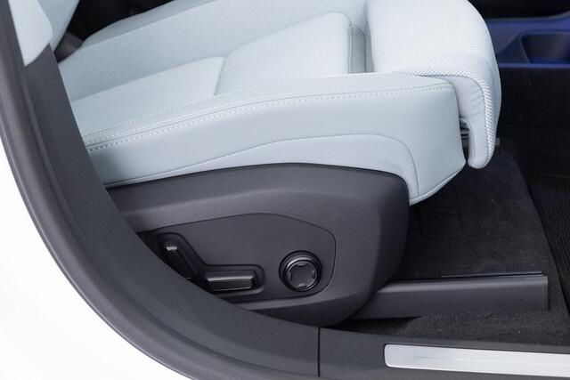 Polestar 4 Long Range Single motor 100 kWh | harman/kardon | Head-Up | Plus Pack | 360 Camera | Winter Pack .