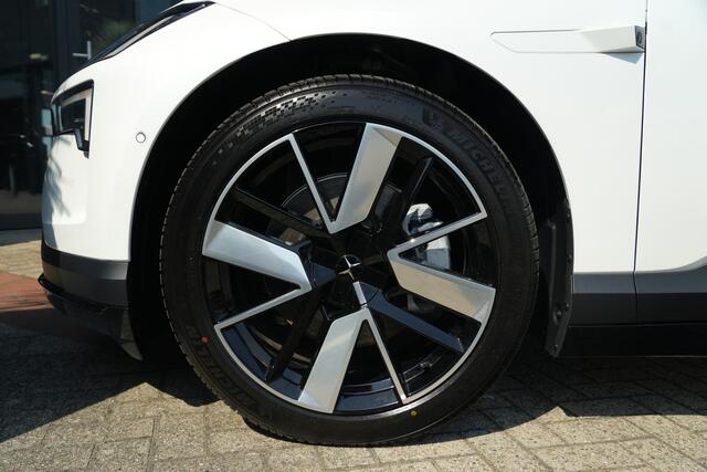 Polestar 4 Long Range Dual Motor Performance Plus 100 kWh 544pk Panoramadak/HarmanKardon/360Camera