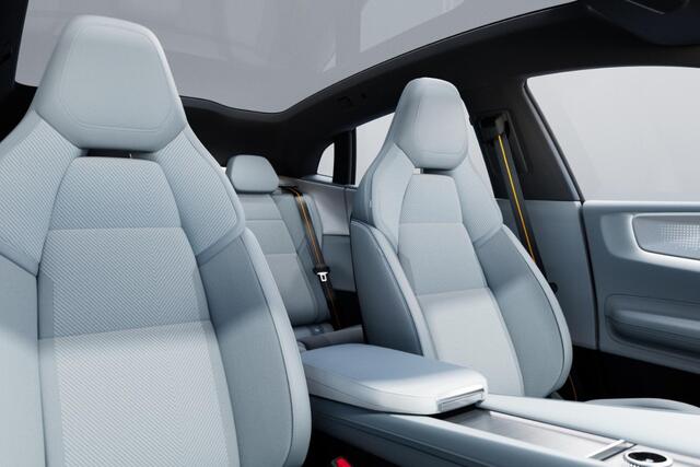 Polestar 4 Long Range Single motor 100 kWh Plus/Pro/Pilot PANORAMADAK + MIST TAILORED KNIT + WARMTEPOMP + AUTOPILOT + 360 CAMERA + PIXEL LED + HARMAN/KARDON + STOEL-&STUURVERWARMING + 22KW LADER + HEAD-UP + PARKSENSOREN + 21" LM-VELGEN!!