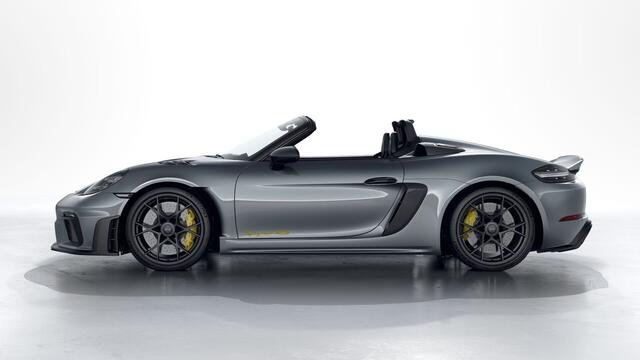 Porsche 718 Spyder RS