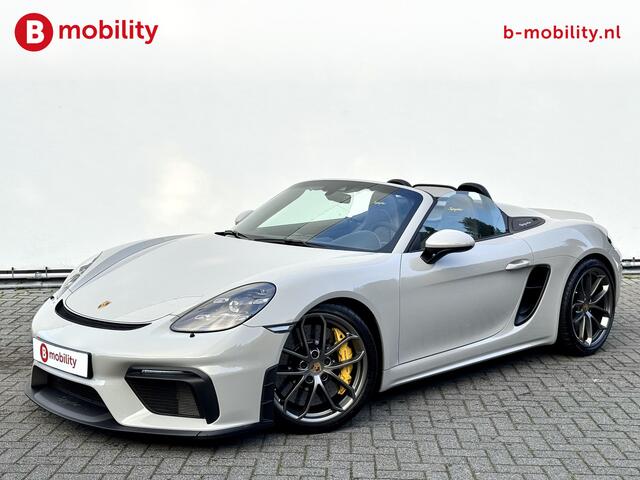 Porsche 718 Spyder 4.0 421PK Ceramic Sport Chrono Carbon Memory Burmester | Apple CarPlay | PDLS Plus | Adaptieve Sportstoelen | Keramische schijven (PCCB)