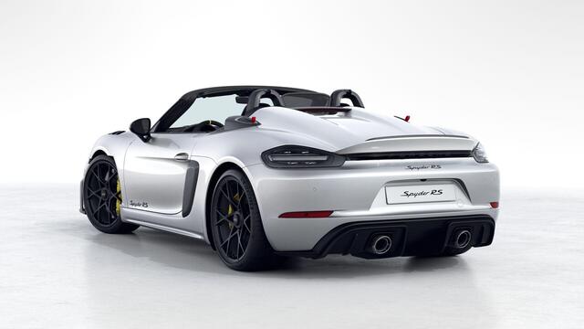 Porsche 718 Spyder RS