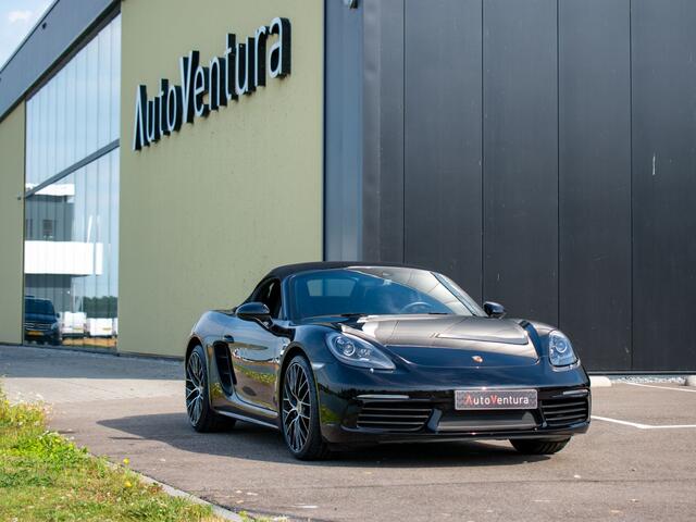 Porsche 718 Boxster 2.0 Turbo | Sport-Chrono | Cruise controle | Sportuitlaat | 20''
