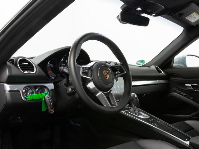 Porsche 718 Cayman