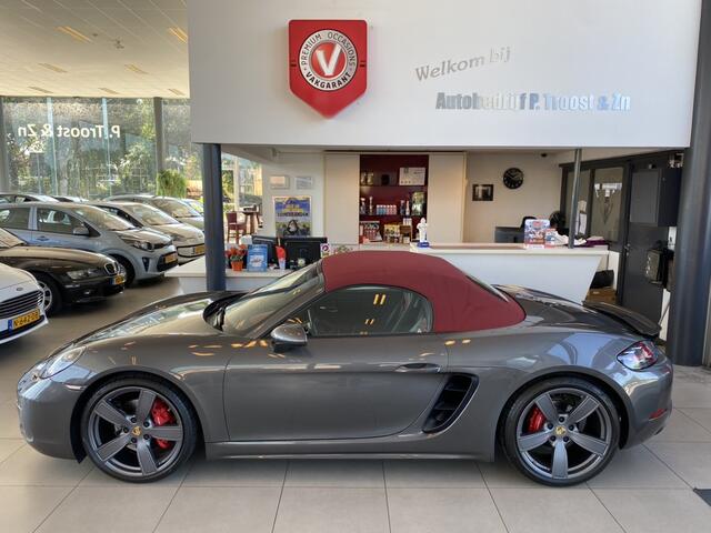 Porsche 718 Boxster S 2.5 PDK Navigatie/Climate & Cruise Controle/Lederen Bekleding+Stoelverwarming&verkoeling/Memory stoel/Bose Audio/19" Cayman S Wielen/Achteruitrijcamera/Parkeersensoren Voor+Achter, Enz..