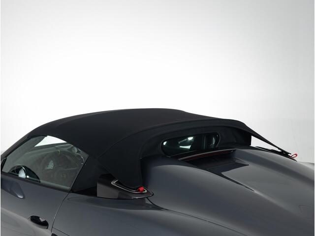 Porsche 718 Spyder RS