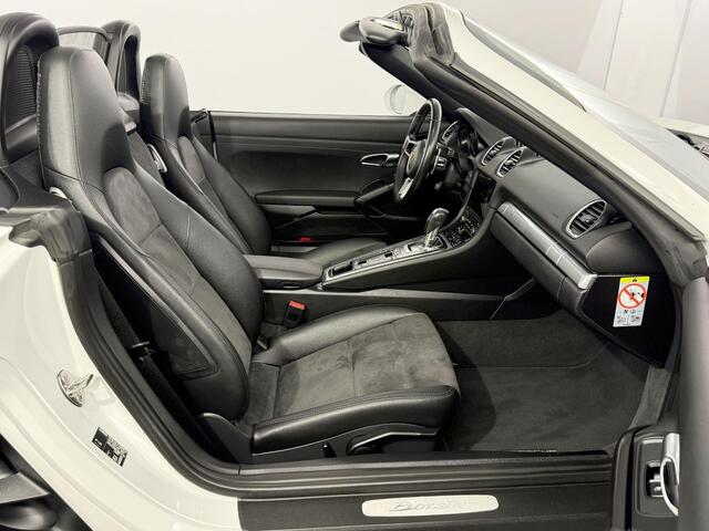 Porsche 718 Boxster 2.0 / Black&White Ed. / Navigatie / Automaat PDK / Leder / 31.000km