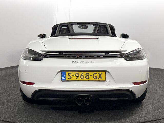 Porsche 718 Boxster 2.0 / Black&White Ed. / Navigatie / Automaat PDK / Leder / 31.000km