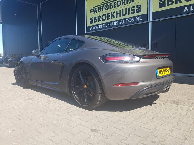 Porsche 718 Cayman 2.0
