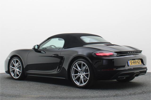 Porsche 718 Boxster 2.0 T Camera, Navigatie, Stoelverwarming, Xenon, PDC