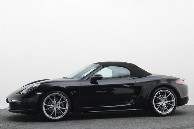 Porsche 718 Boxster 2.0 T Camera, Navigatie, Stoelverwarming, Xenon, PDC