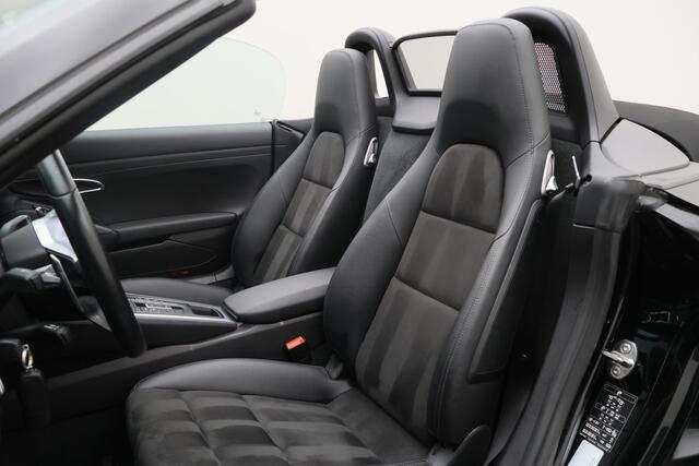 Porsche 718 Boxster 2.0 T Camera, Navigatie, Stoelverwarming, Xenon, PDC
