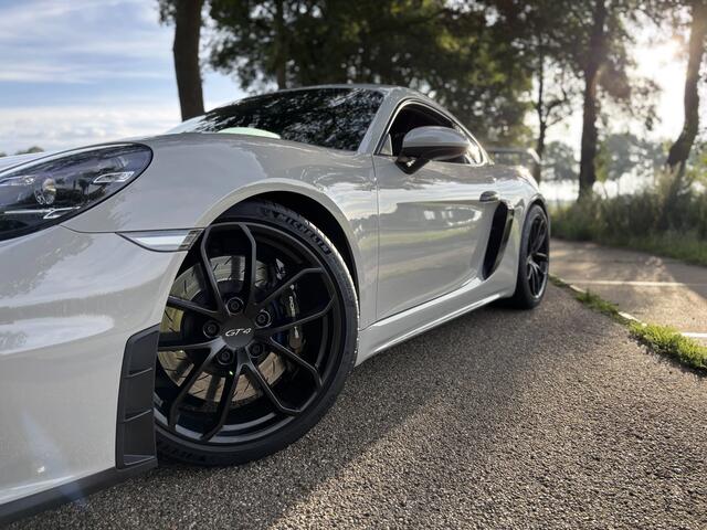Porsche 718 GT4 4.0 | Clubsport | Handgeschakeld | 420pk | Sport Chrono | PDLS+ | PVTS Plus | PTV 01-2020 43.383 KM
