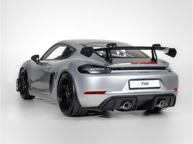 Porsche 718 GT4 Cayman RS