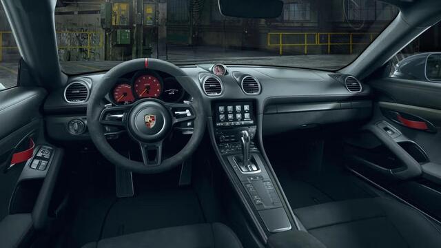 Porsche 718 GT4 Cayman