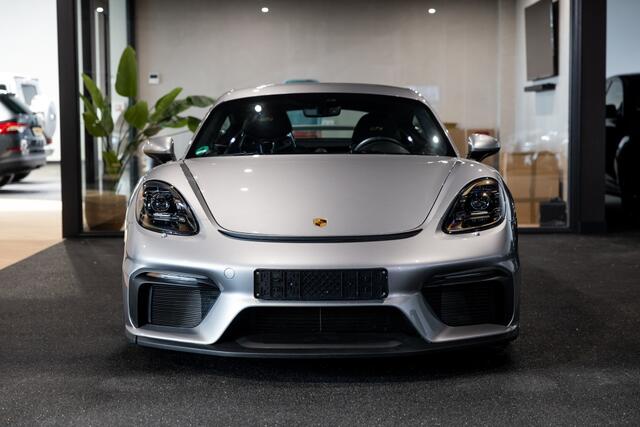 Porsche 718 GT4 Caymann