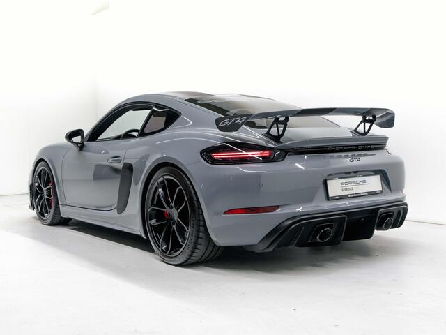 Porsche 718 GT4 Cayman