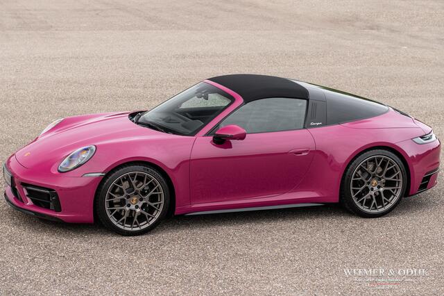 Porsche 911 Targa 3.0 4 S Ruby Star Neo