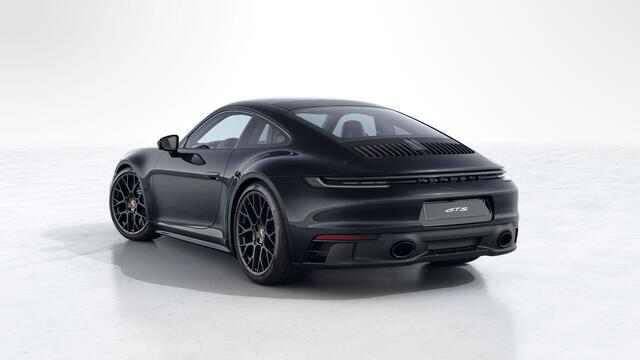 Porsche 911 Carrera 4 GTS