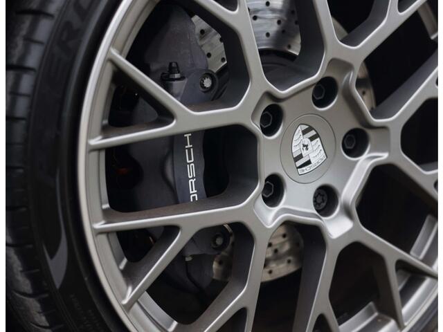 Porsche 911 3.0 Carrera *Facelift*992.2*Schuifdak*Sport Chrono*