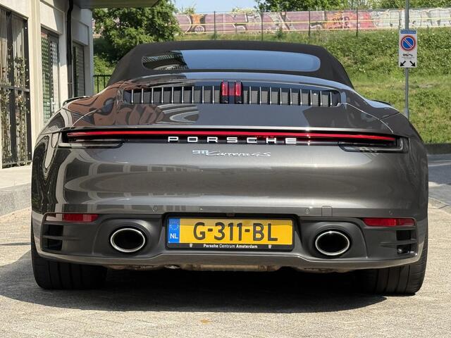 Porsche 911 Cabrio 3.0 Carrera 4 S Approved 2-2027 Lift SportChrono Achteras PDLS SportDesign 20''/21'' Surround View