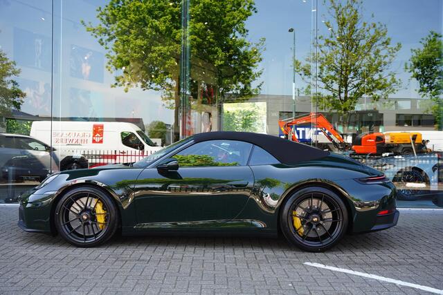 Porsche 911 992.2 Carrera GTS Cabriolet PTS Brewster Green Ceramic