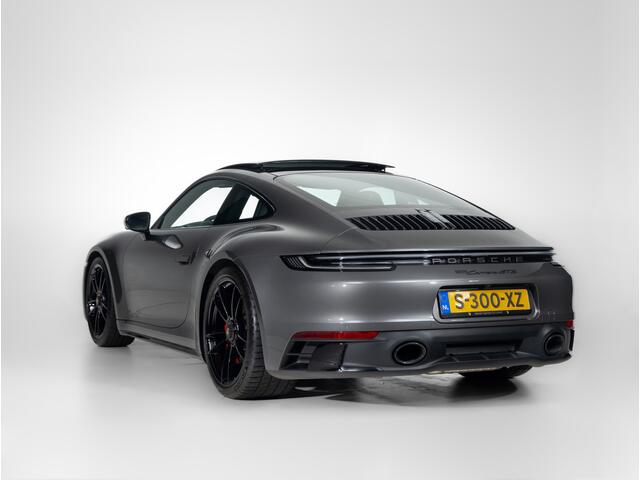 Porsche 911 Carrera GTS