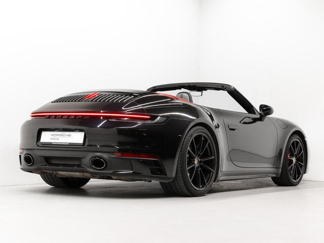 Porsche 911 Carrera 4S Cabriolet