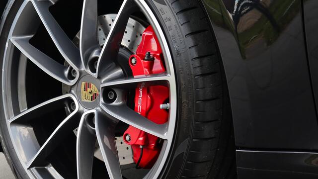 Porsche 911 Cabrio 3.0 Carrera S | Stoelventilatie | LED Matrix | BOSE Sound | Sportuitlaat | Stuurwielverwarming
