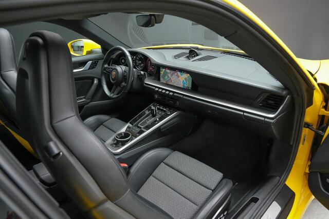 Porsche 911 3.0 Carrera S |liftsyteem|PDCC|achterasbesturing|sport chrono|panoramadak|sportuitlaat|blind spot|18 voudige sportstoelen|memory|Porsche entry & drive|