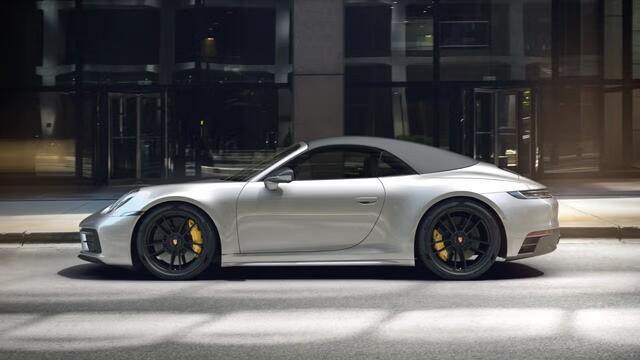 Porsche 911 Carrera GTS Cabriolet