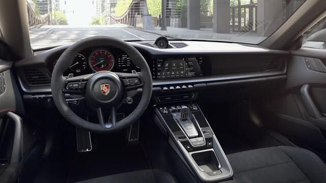 Porsche 911 Carrera GTS Cabriolet