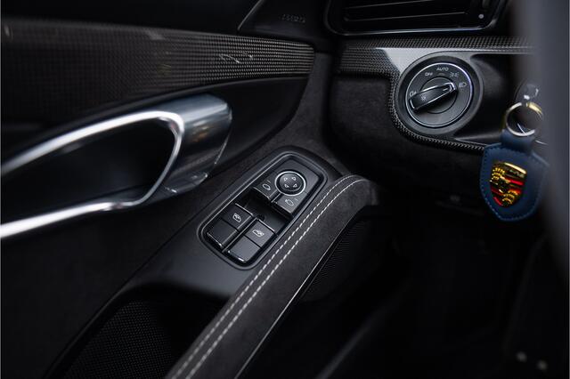 Porsche 911 991.2 3.0 Carrera GTS Carbon pack l Schuif-/kanteldak l Sportseats