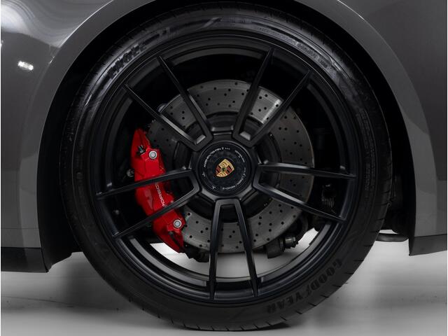 Porsche 911 Carrera GTS Cabriolet