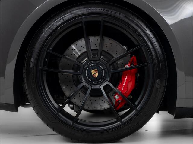 Porsche 911 Carrera GTS Cabriolet