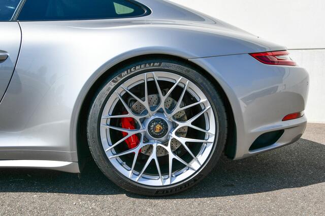 Porsche 911 3.0 Carrera GTS