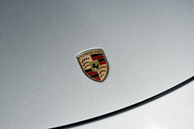Porsche 911 3.0 Carrera GTS