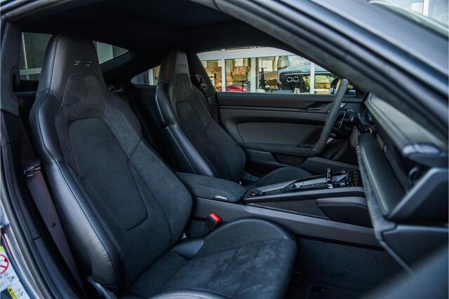 Porsche 911 992.2 3.6 Carrera 4 GTS 541PK