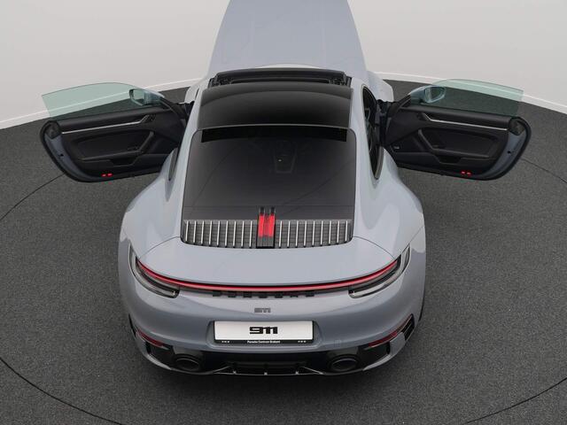 Porsche 911 Carrera 4S