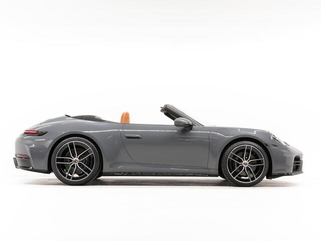 Porsche 911 Carrera Cabriolet